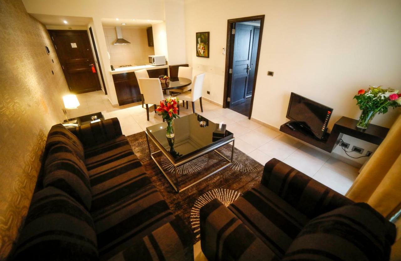 Al Jamila Suites Ghobeiry Bagian luar foto